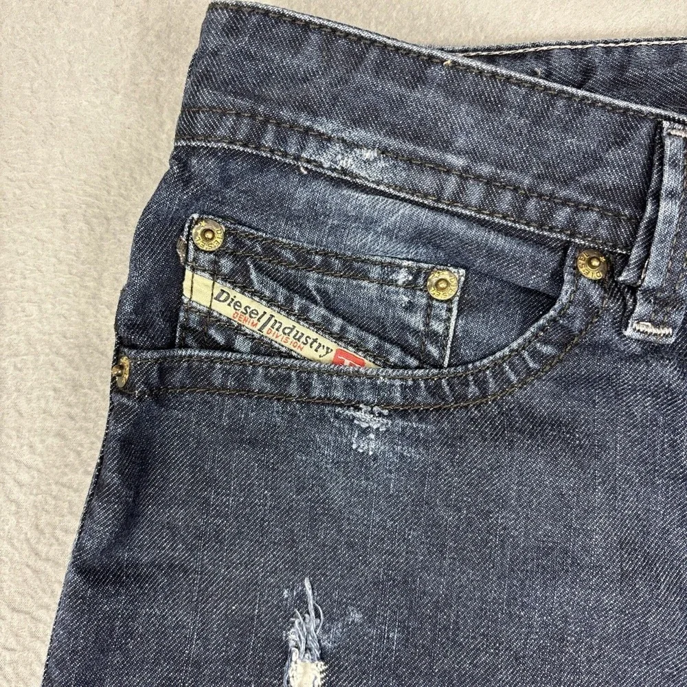 Diesel Industry Thavar Jeans Mens 30x34 Slim Skinny Distressed Blue Denim‎
